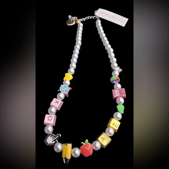 BETSEY JOHNSON SET Back to School Charm & Faux Pearl Necklace & Bracelet NEW NWT - Picture 2 of 16